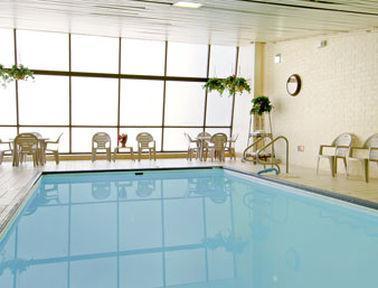 Ramada Convention Center Eau Claire Hotel Съоръжения снимка